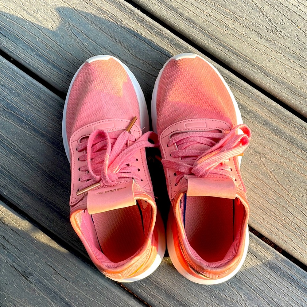 Brand Adidas color pink and gold have been used very cozy little dirty.